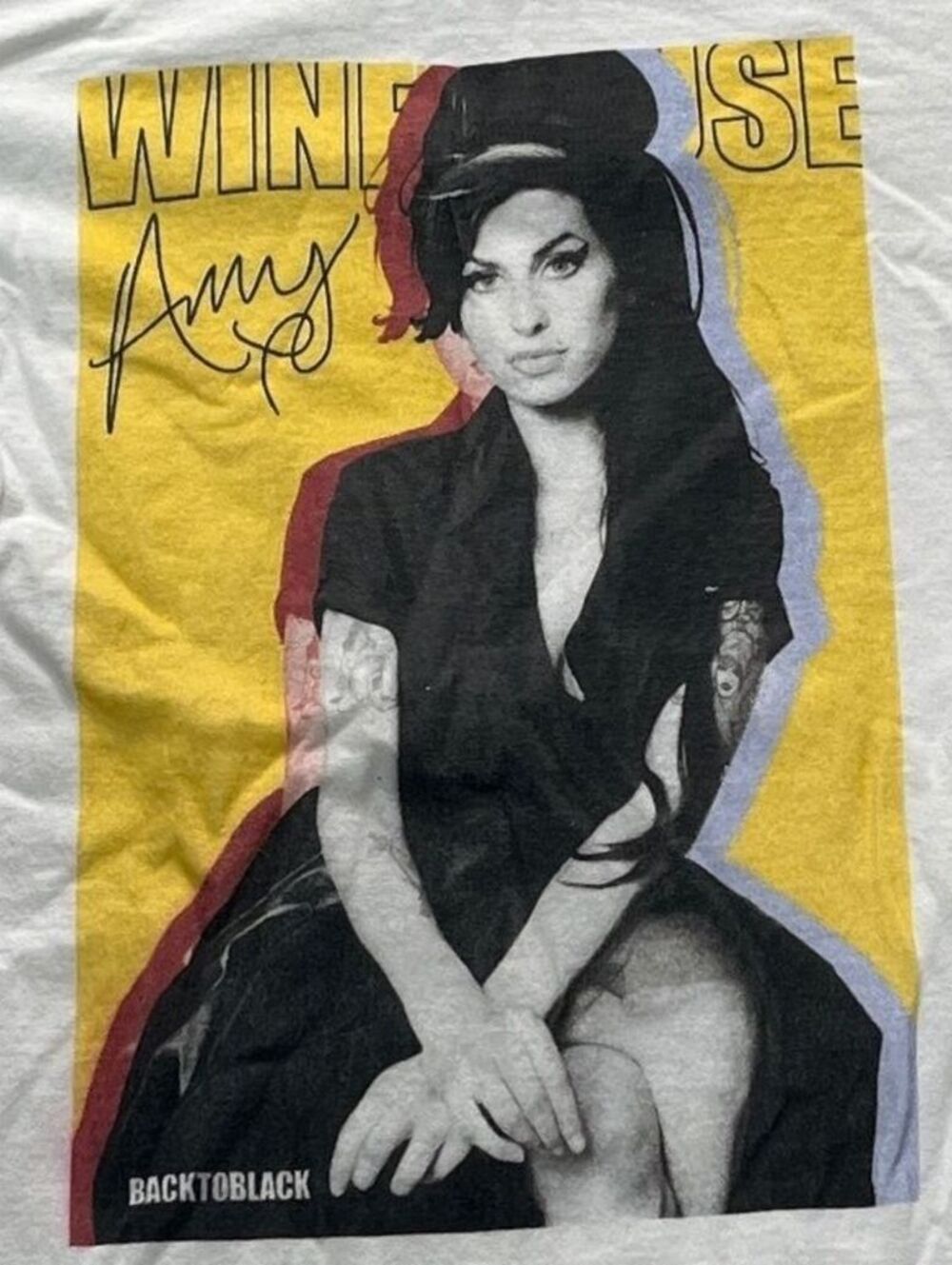 Amy Winehouse Preowned Small T-shirt